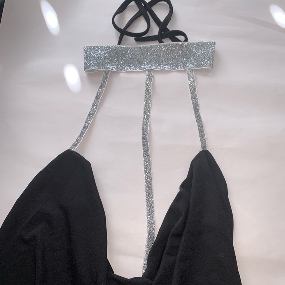 🔥SEXY BLACK DRESS 🔥 - Picture 3 of 4